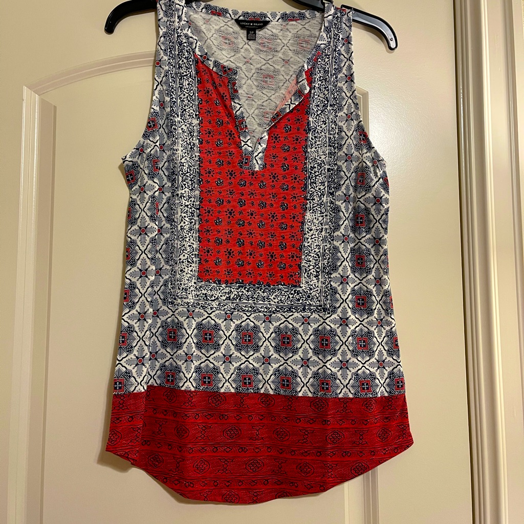 Brand Ladies Lucky Brand Sleeveless Shirt